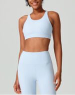 Top Deportivo "Asymmetric Balance" – Soporte de Medio Impacto con Textura Dinámica - Imagen 4